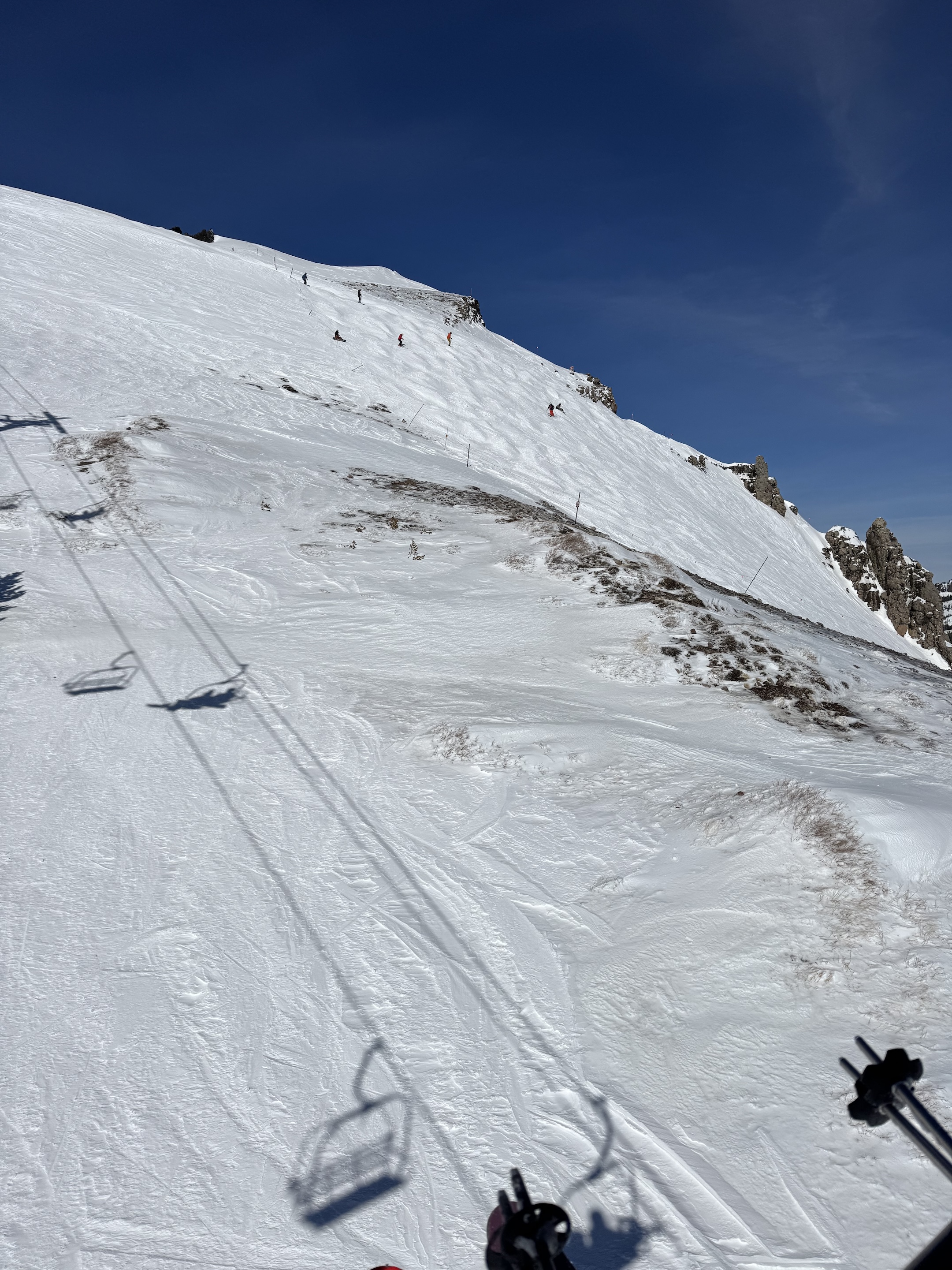 Skiing at Palisades Tahoe
